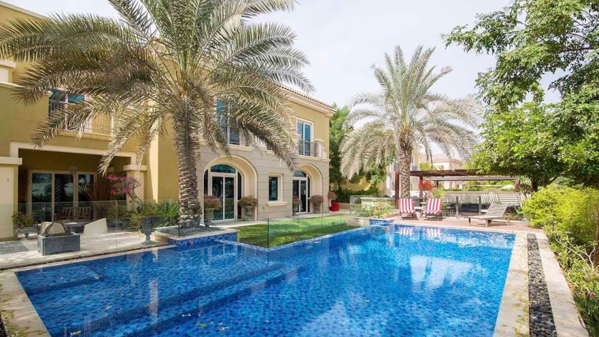 Villa zum Verkauf in Dubai, VAE, 5 Schlafzimmer, 706 m², Nr. 25171 – Foto 3