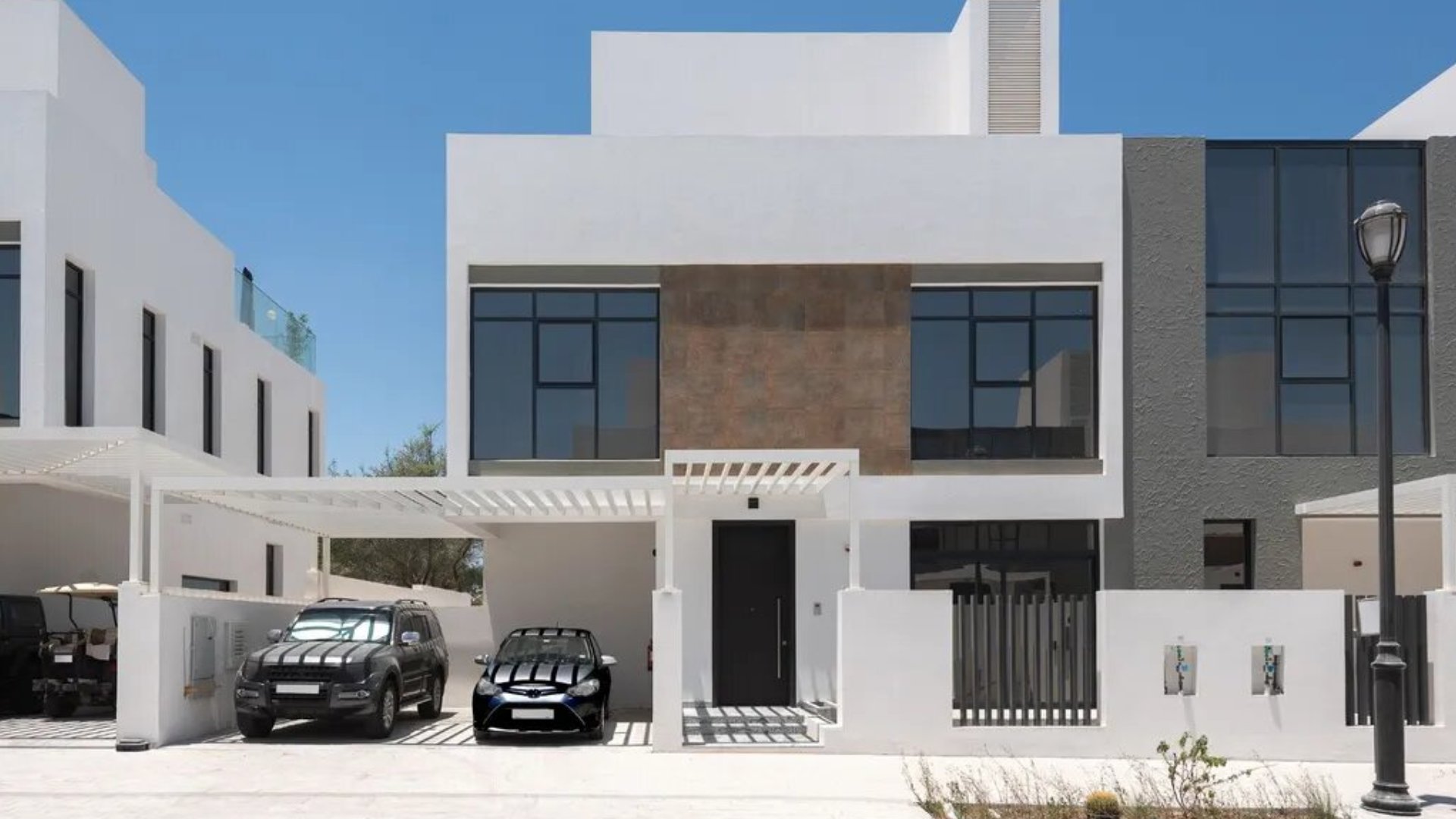 Villa zum Verkauf in Dubai, VAE, 4 Schlafzimmer, 319 m², Nr. 25099 – Foto 1