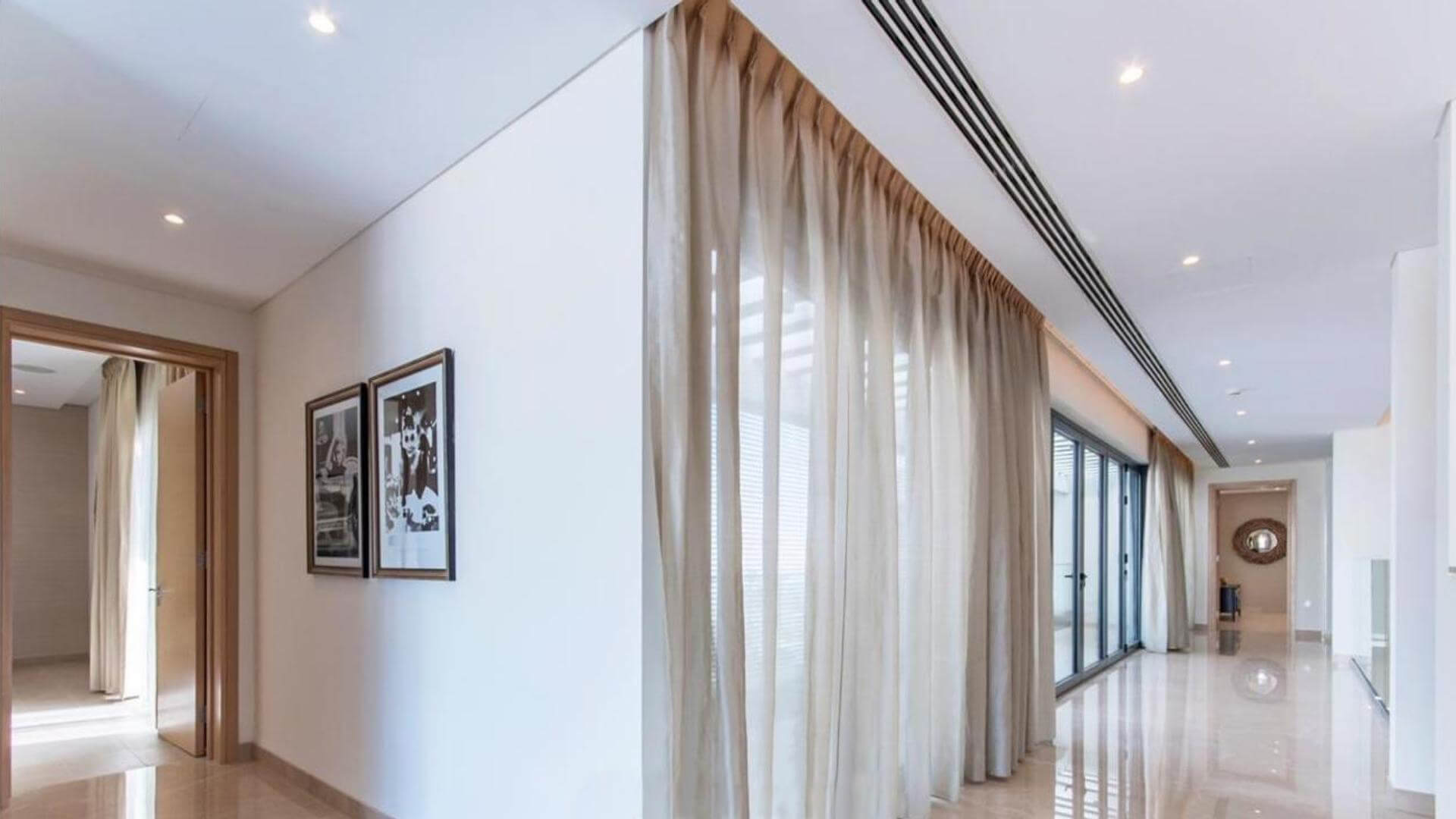 Villa zum Verkauf in Dubai, VAE, 4 Schlafzimmer, 300 m², Nr. 25382 – Foto 2
