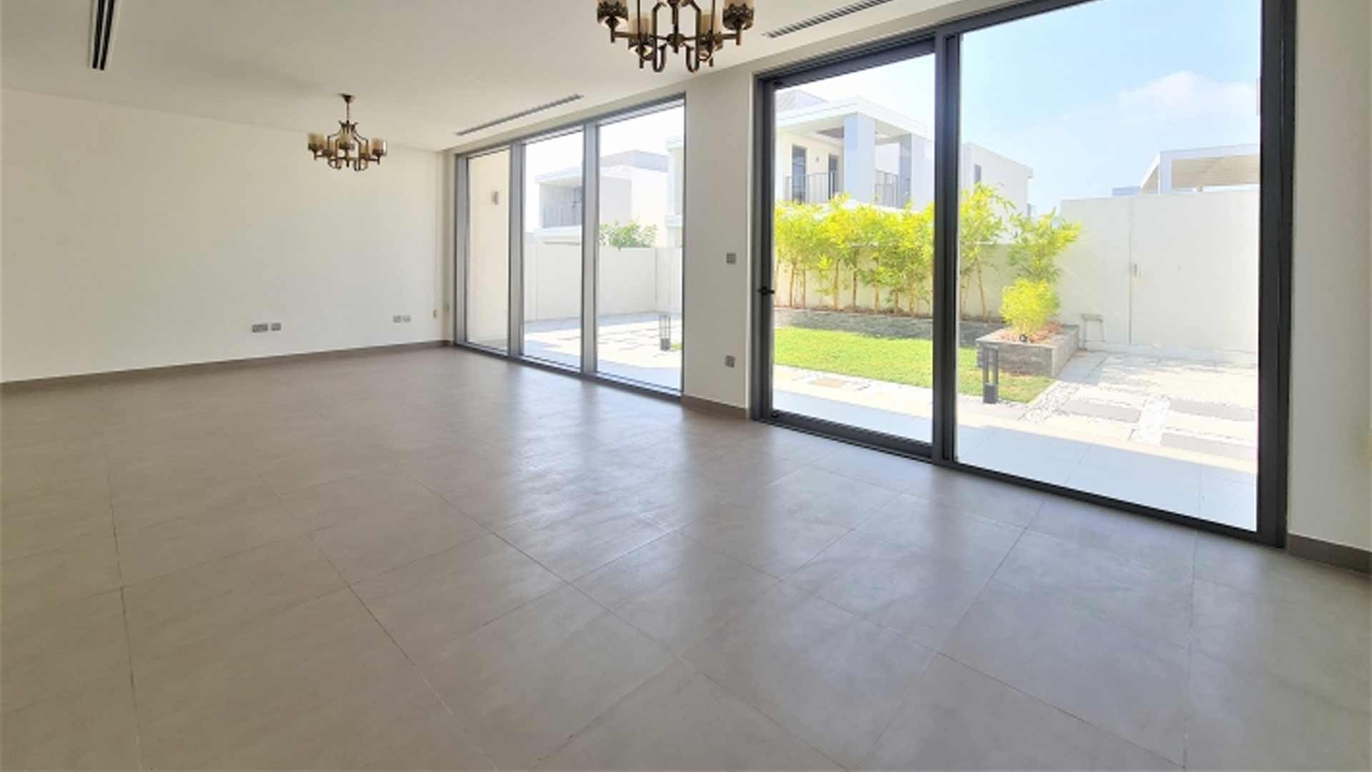Villa zum Verkauf in Dubai, VAE, 5 Schlafzimmer, 495 m², Nr. 26502 – Foto 1