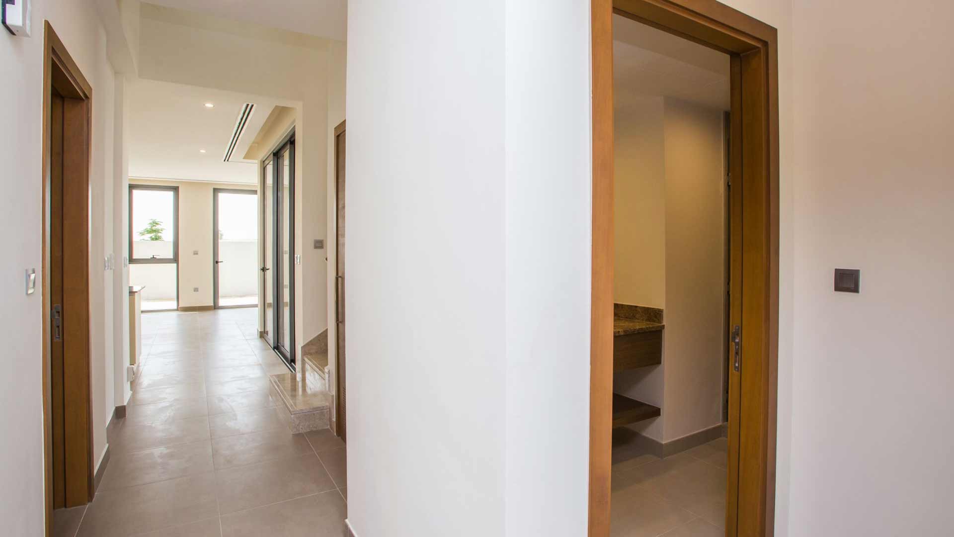 Villa zum Verkauf in Dubai, VAE, 4 Schlafzimmer, 353 m², Nr. 26498 – Foto 3