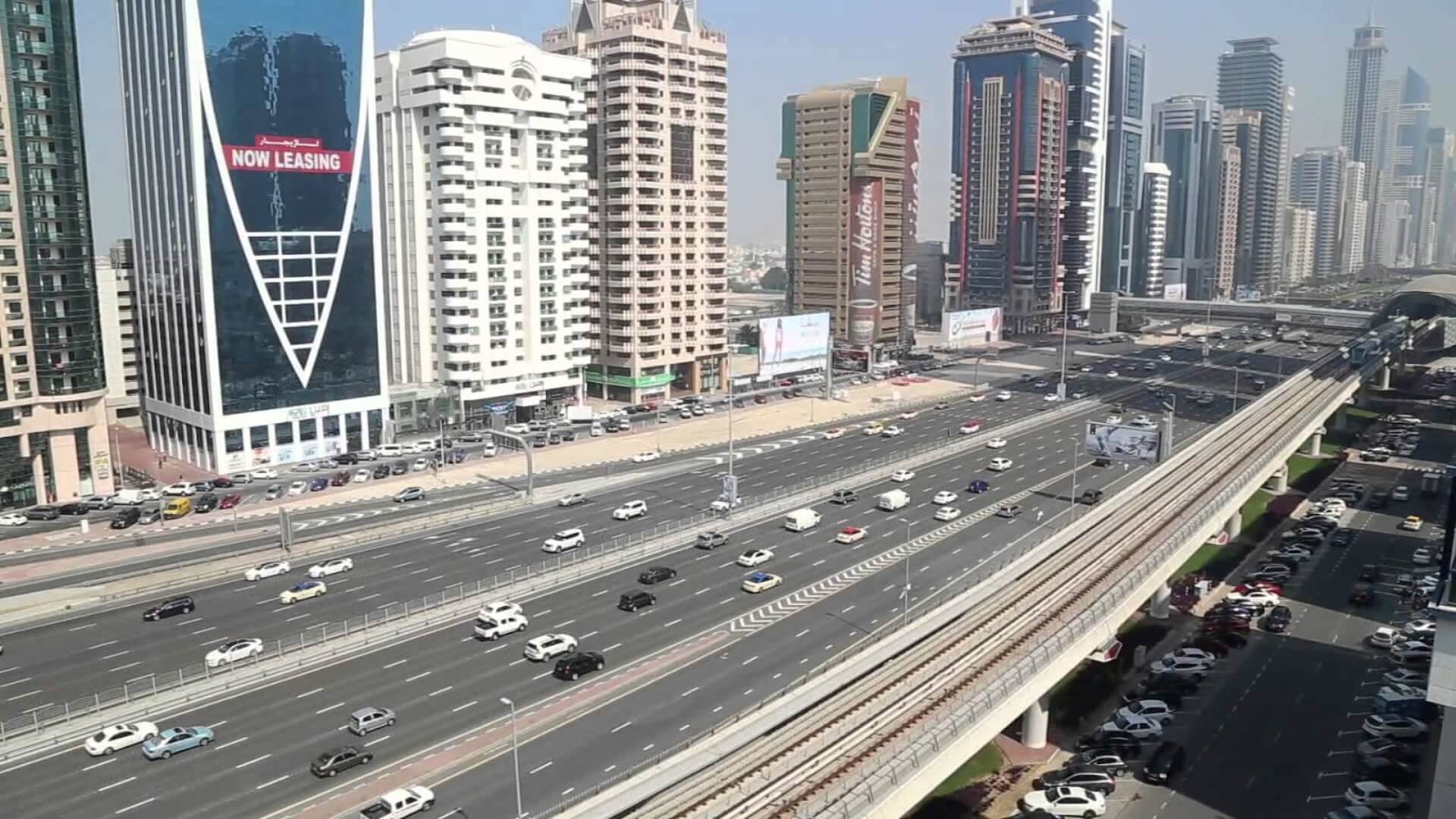 جاده شیخ زاید - 4