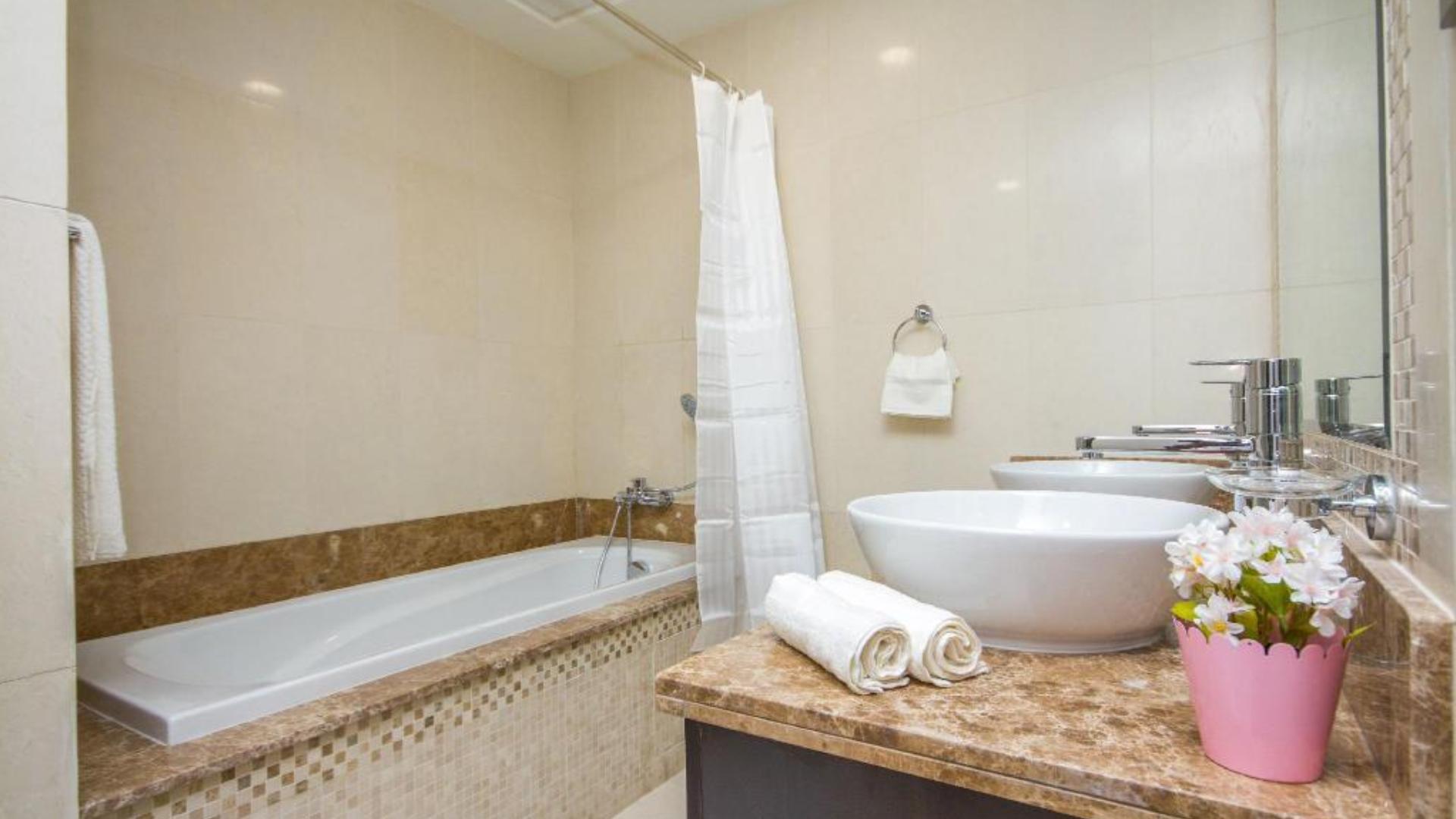 Villa à BALQIS RESIDENCE, Palm Jumeirah, Dubai, EAU, 5 chambres, 1295 m² № 25209 - 2