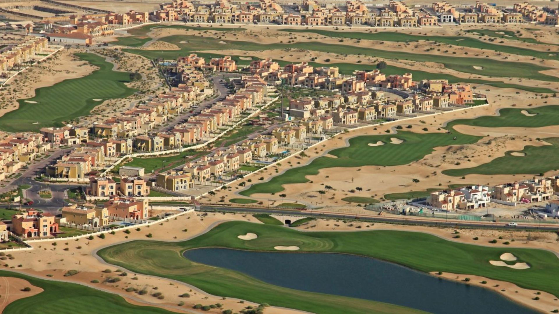 Villa à VICTORY HEIGHTS, Dubai Sports City, EAU, 4 chambres, 613 m² № 25168 - 3