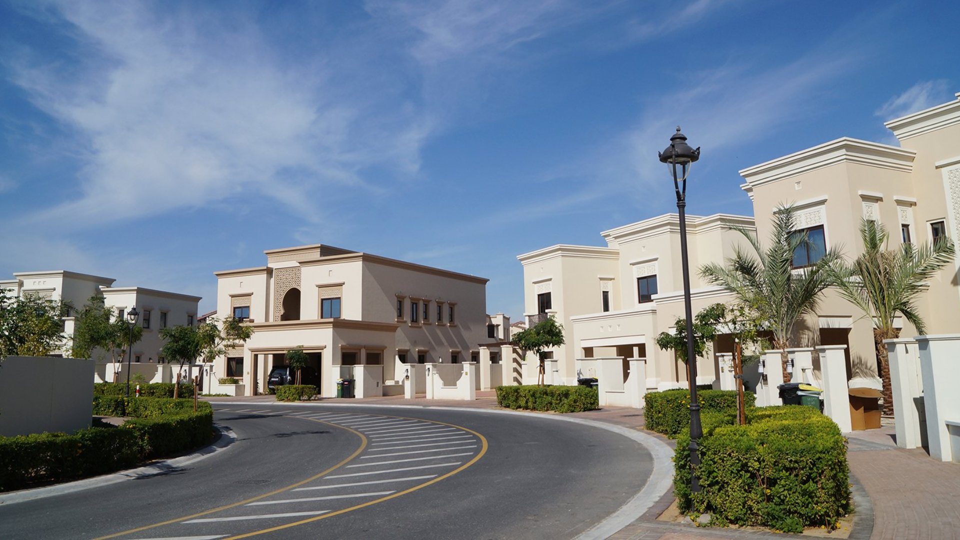 Купить виллу в Арабиан Ранчес 2, Дубай, ОАЭ 6 спален, 558м2 № 25766 - фото 2