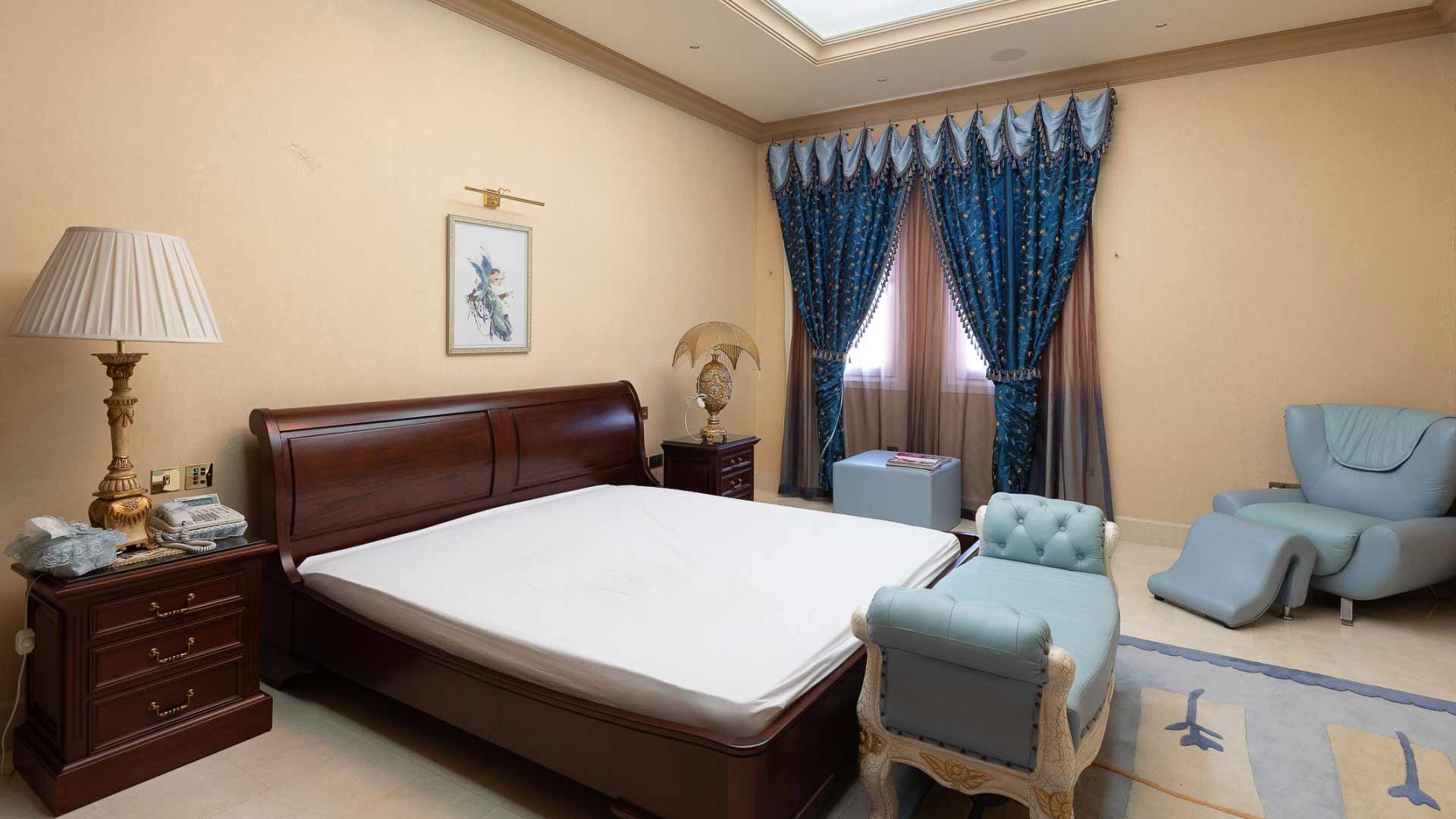 Вилла в Аль-Варсан, Дубай, ОАЭ 7 спален, 2472м2 № 26512 - 11