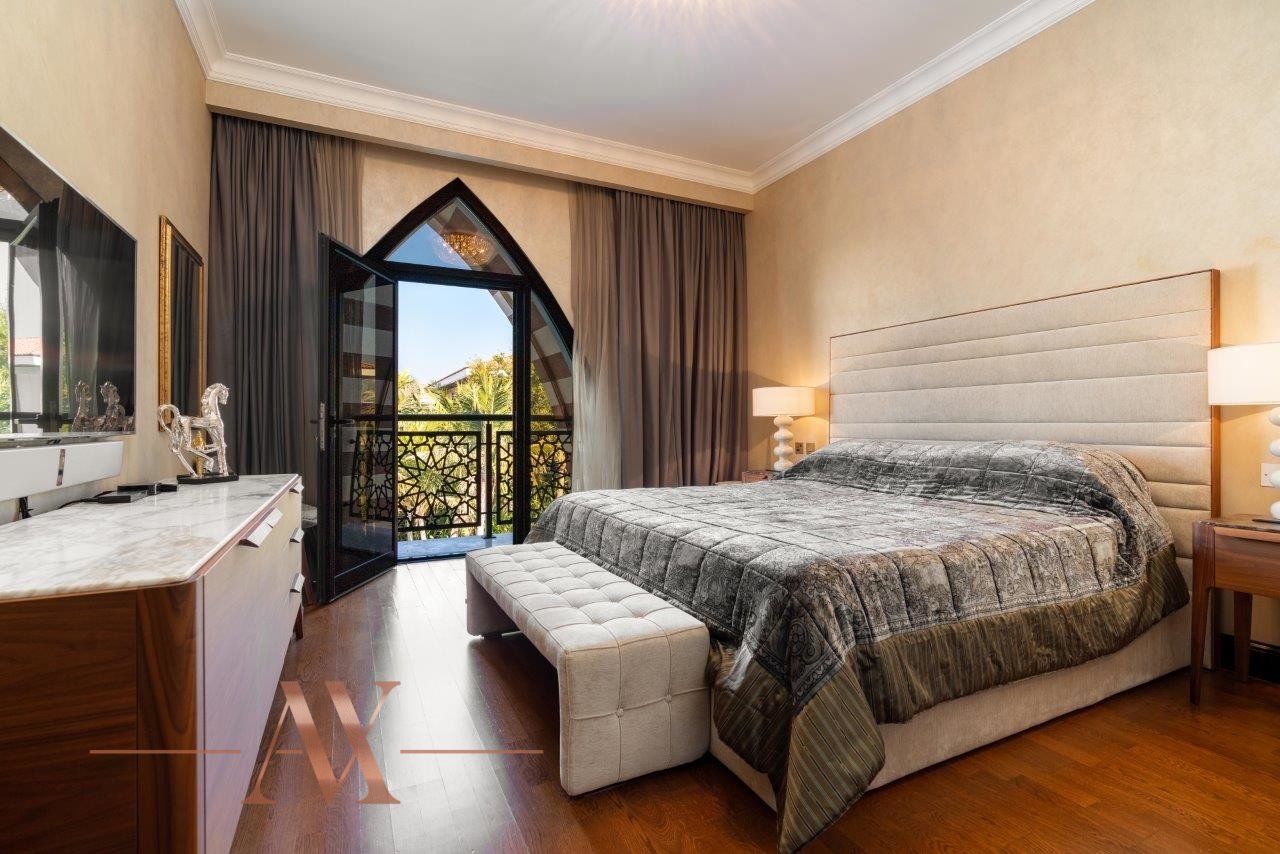 Villa in Palm Jumeirah, Dubai, UAE, 5 bedrooms, 649.6 sq.m. No. 25038 - 13