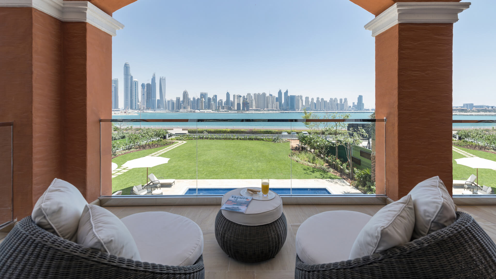 Villa in Palm Jumeirah, Dubai, UAE, 7 bedrooms, 1051 sq.m. No. 25104 - 5