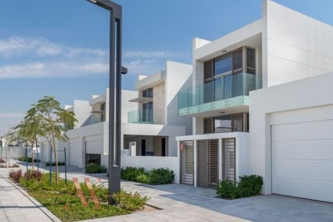 Transactions number with villas has grown by almost 1.5 times