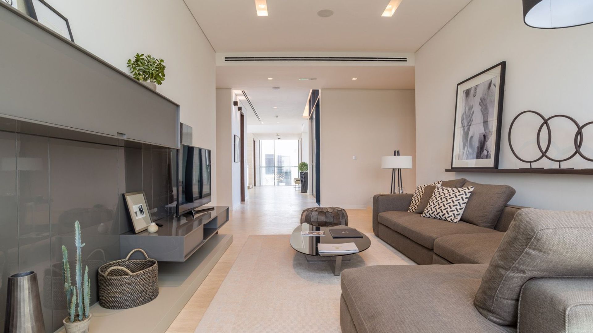Villa in Jumeirah Golf Estates, Dubai, UAE, 6 bedrooms, 1117 sq.m. No. 25153 - 6