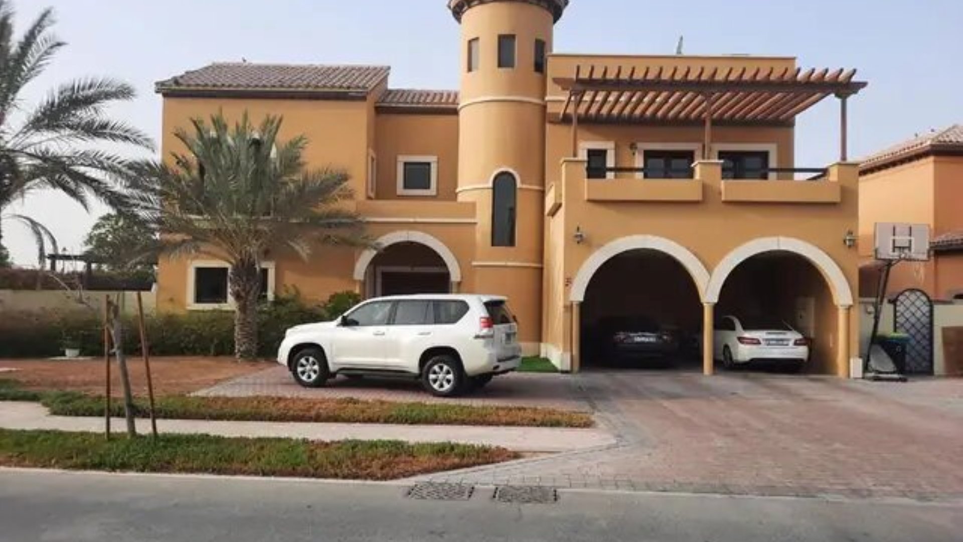 Villa in Dubai Land, Dubai, UAE, 6 bedrooms, 1161 sq.m. No. 25183 - 5