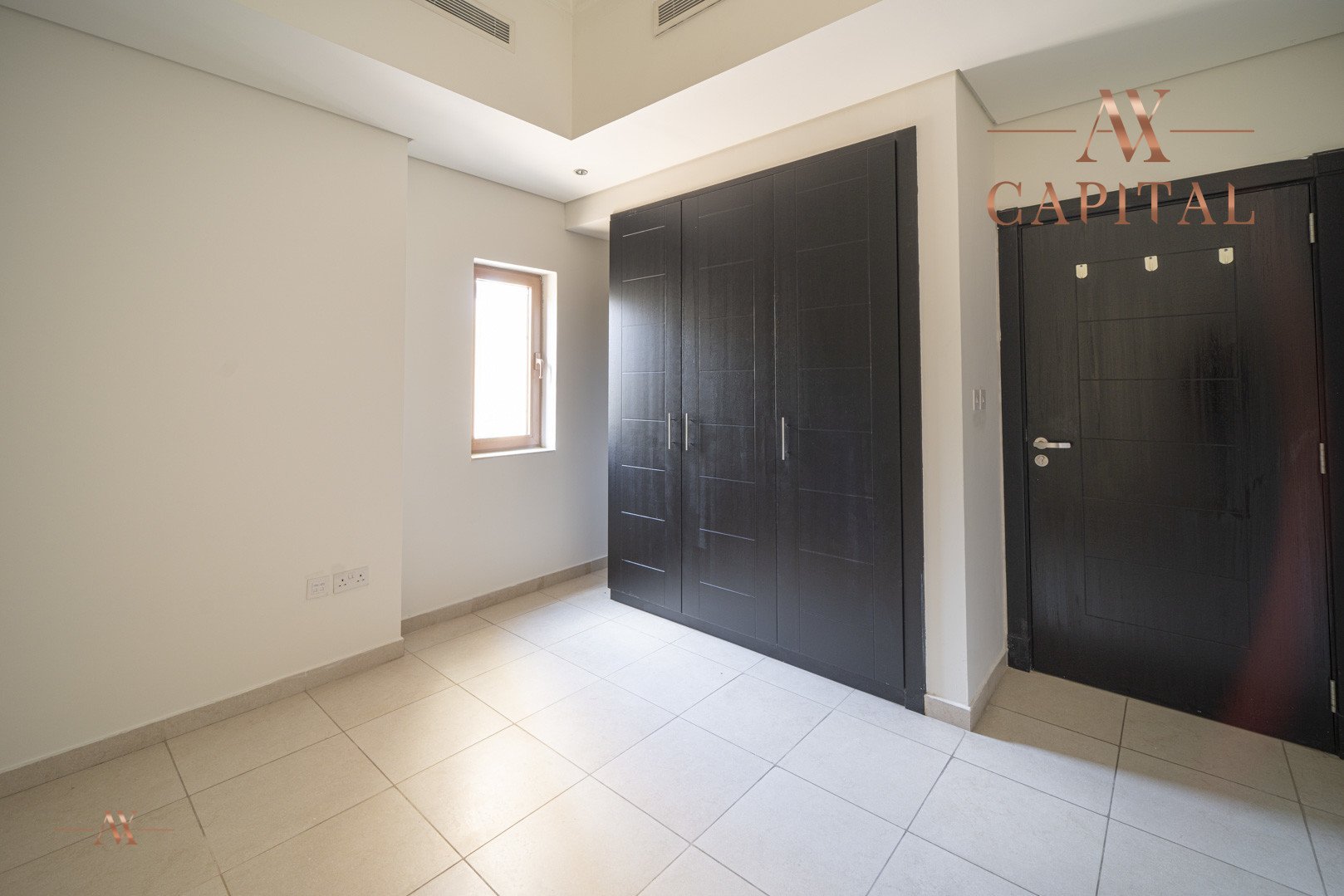 Villa in Al Furjan, Dubai, UAE, 5 bedrooms, 611.9 sq.m. No. 25009 - 26