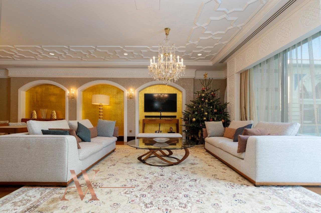 Villa in Palm Jumeirah, Dubai, UAE, 5 bedrooms, 649.6 sq.m. No. 25038 - 23