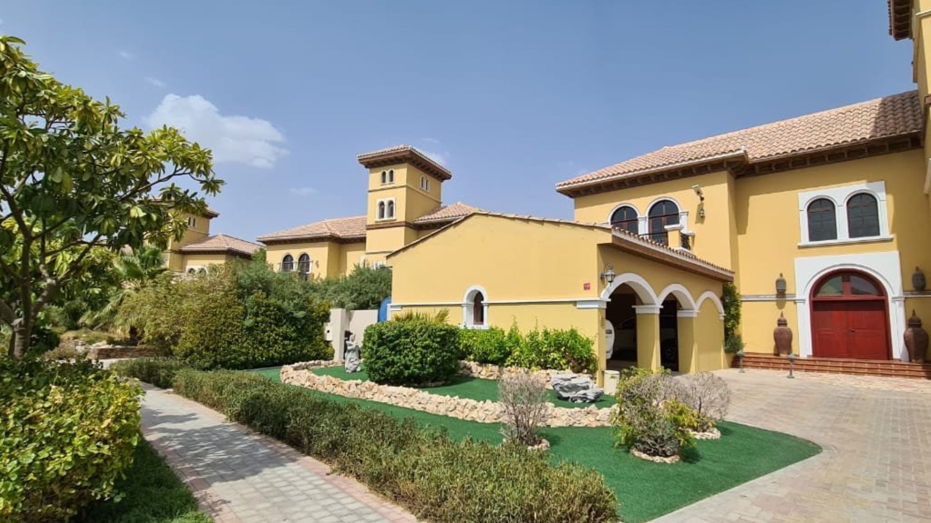 Villa in Dubai Land, Dubai, UAE, 4 bedrooms, 627 sq.m. No. 25182 - 4