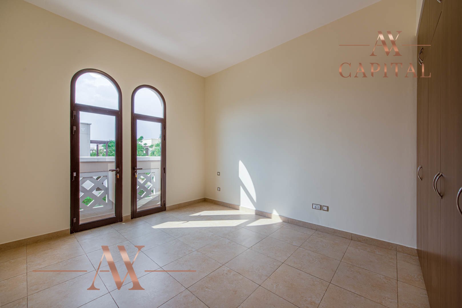 Villa in Mudon, Dubai, UAE, 4 bedrooms, 373.7 sq.m. No. 25017 - 9