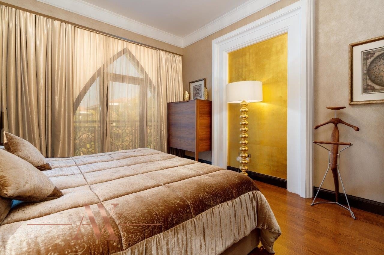 Villa in Palm Jumeirah, Dubai, UAE, 5 bedrooms, 649.6 sq.m. No. 25038 - 15
