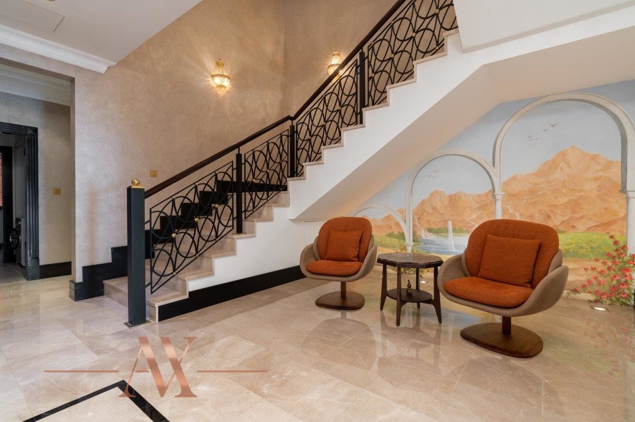 Villa in Palm Jumeirah, Dubai, UAE, 5 bedrooms, 649.6 sq.m. No. 25038 - 22