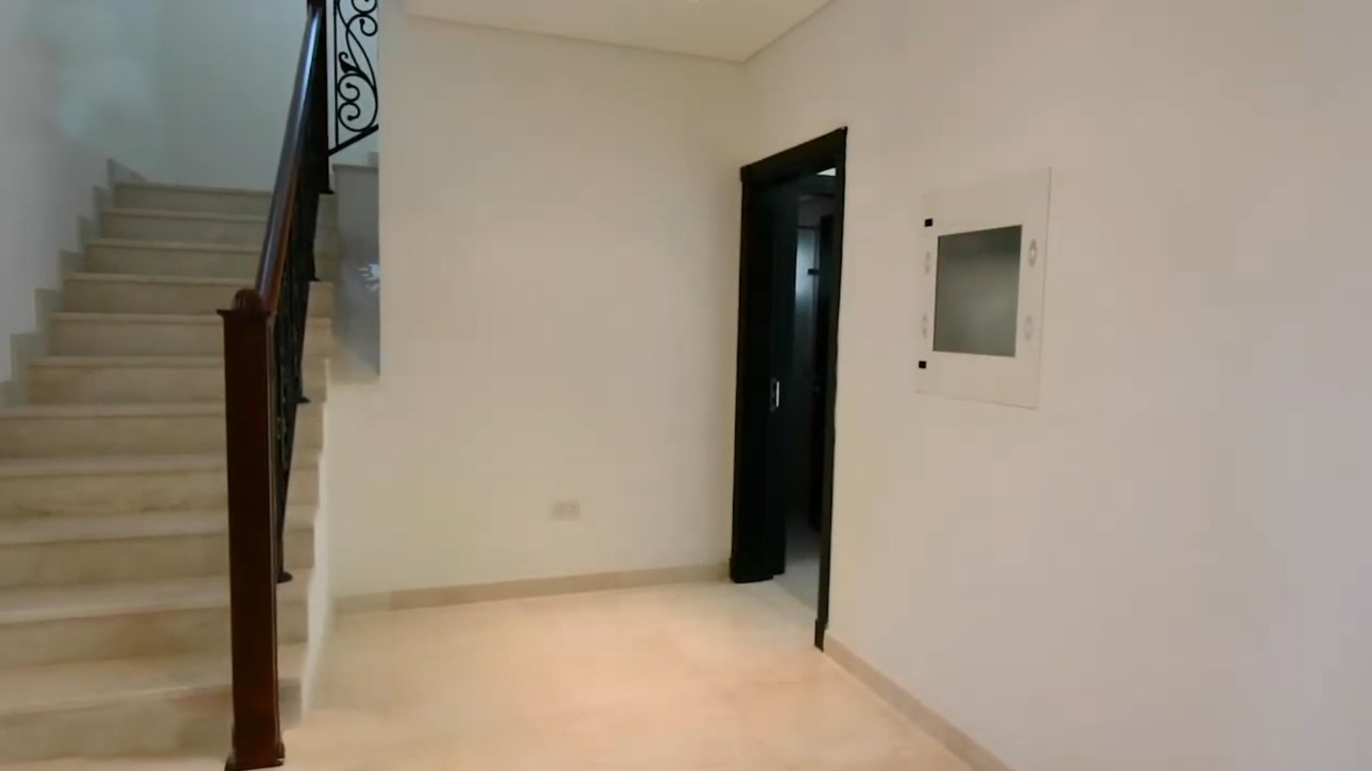 Townhouse in Al Furjan, Dubai, UAE, 3 bedrooms, 223 sq.m. No. 25447 - 4