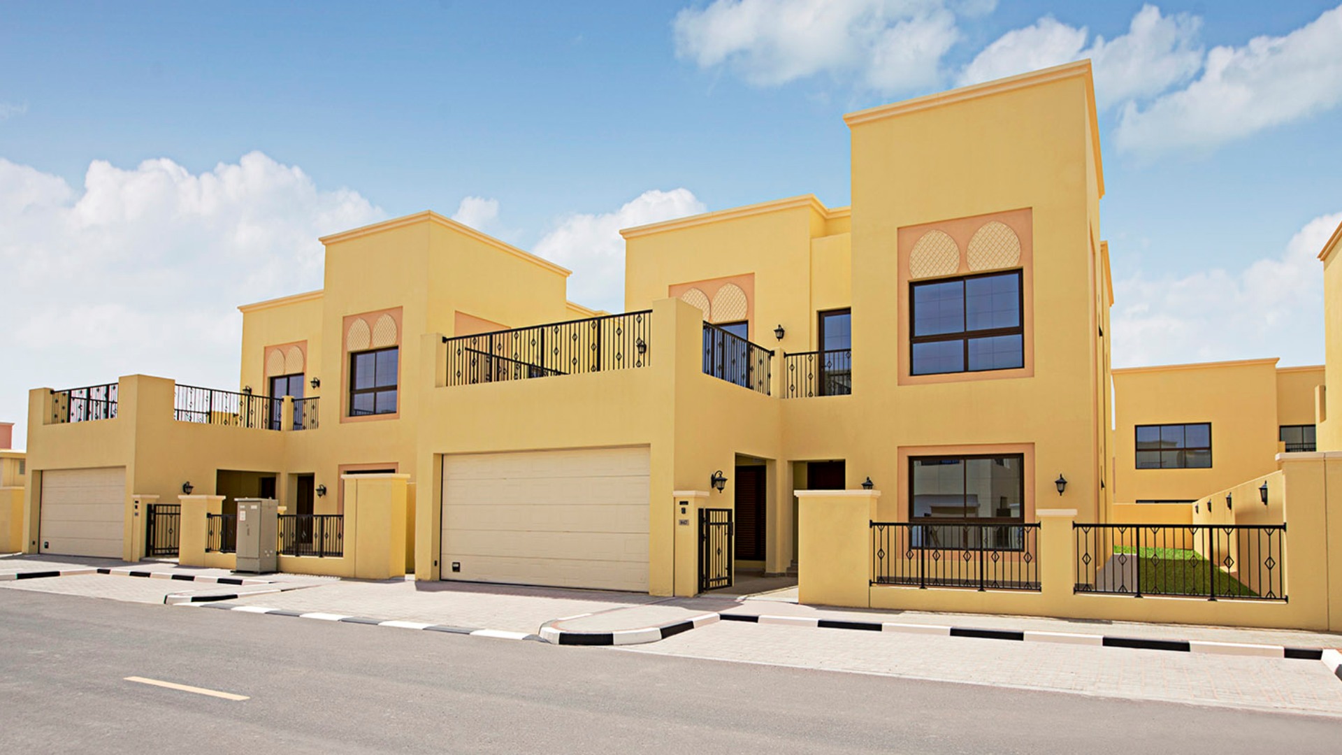 Villa in Nadd Al Sheba, Dubai, UAE, 5 bedrooms, 382 sq.m. No. 25458 - 1