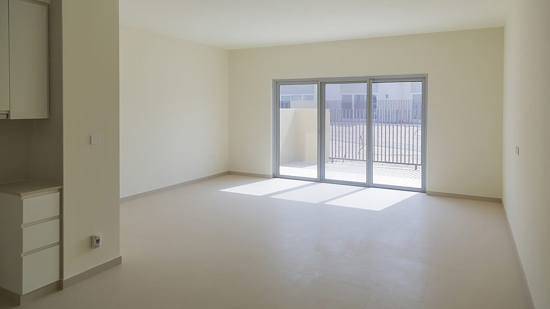Townhouse for sale in Emaar South, Dubai, UAE 2 bedrooms, 112 sq.m. No. 25464 - photo 7