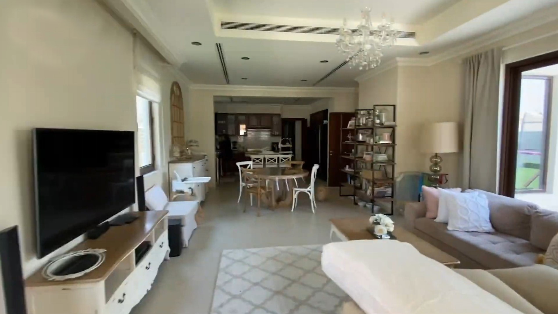 Villa in Arabian Ranches 2, Dubai, UAE, 6 bedrooms, 558 sq.m. No. 25762 - 7