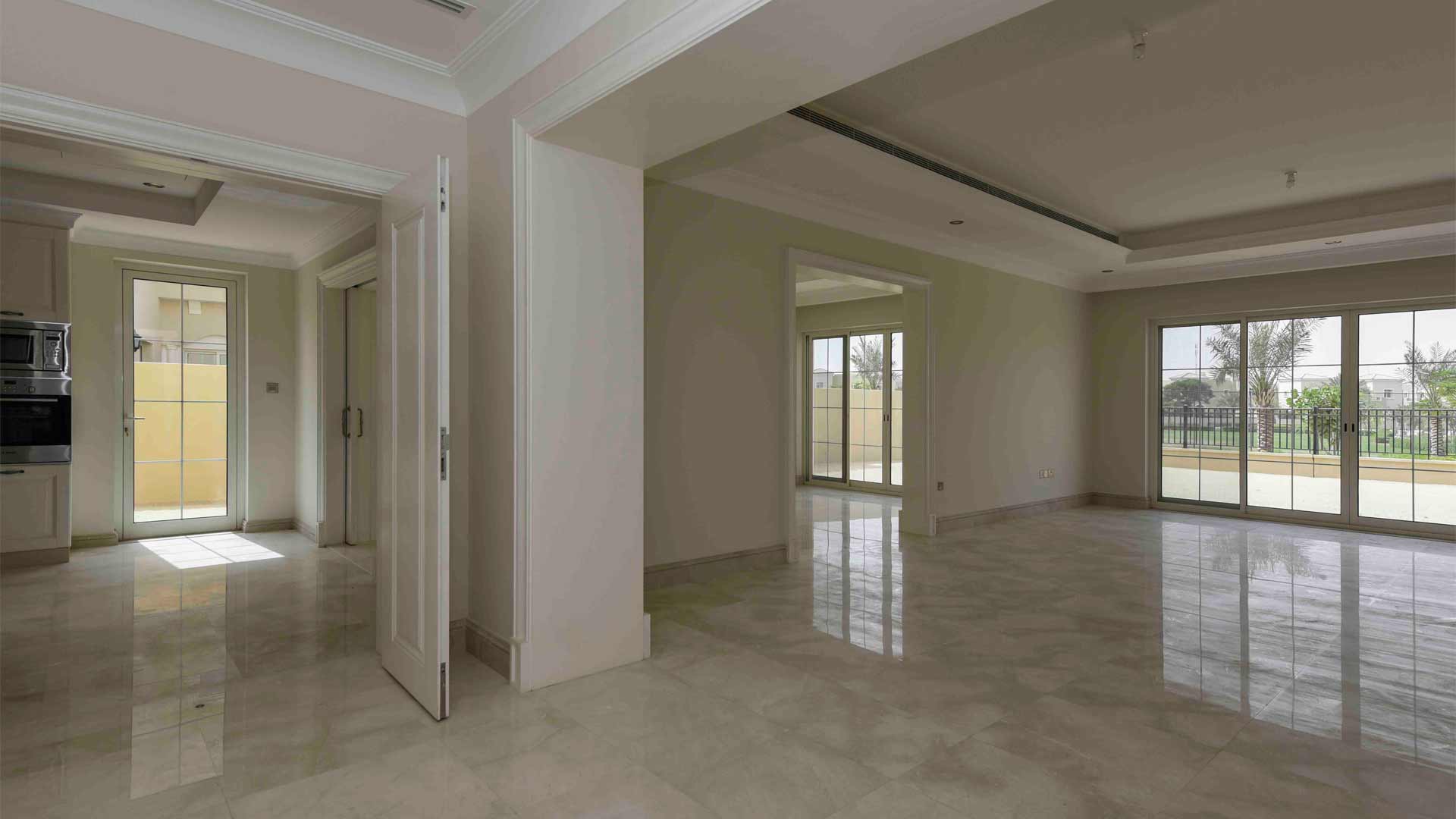 Villa in Arabian Ranches, Dubai, UAE, 4 bedrooms, 481 sq.m. No. 25752 - 5