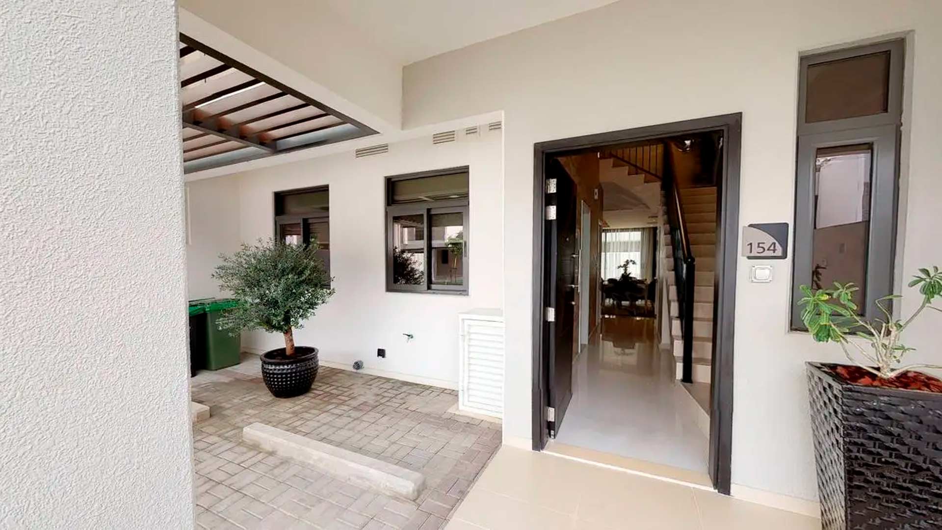 Villa for sale in DAMAC Hills, Dubai, UAE 6 bedrooms, 376 sq.m. No. 25882 - photo 5