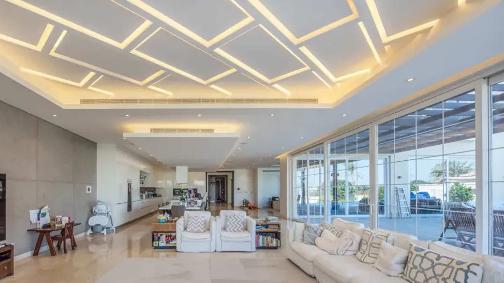 Villa in Arabian Ranches, Dubai, UAE, 7 bedrooms, 1672 sq.m. No. 26295 - 1