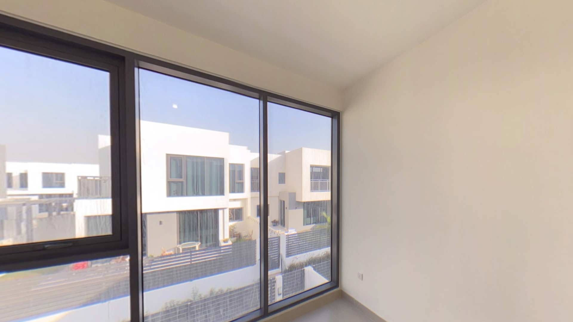 Villa in Dubai Hills Estate, Dubai, UAE, 3 bedrooms, 291 sq.m. No. 26324 - 1