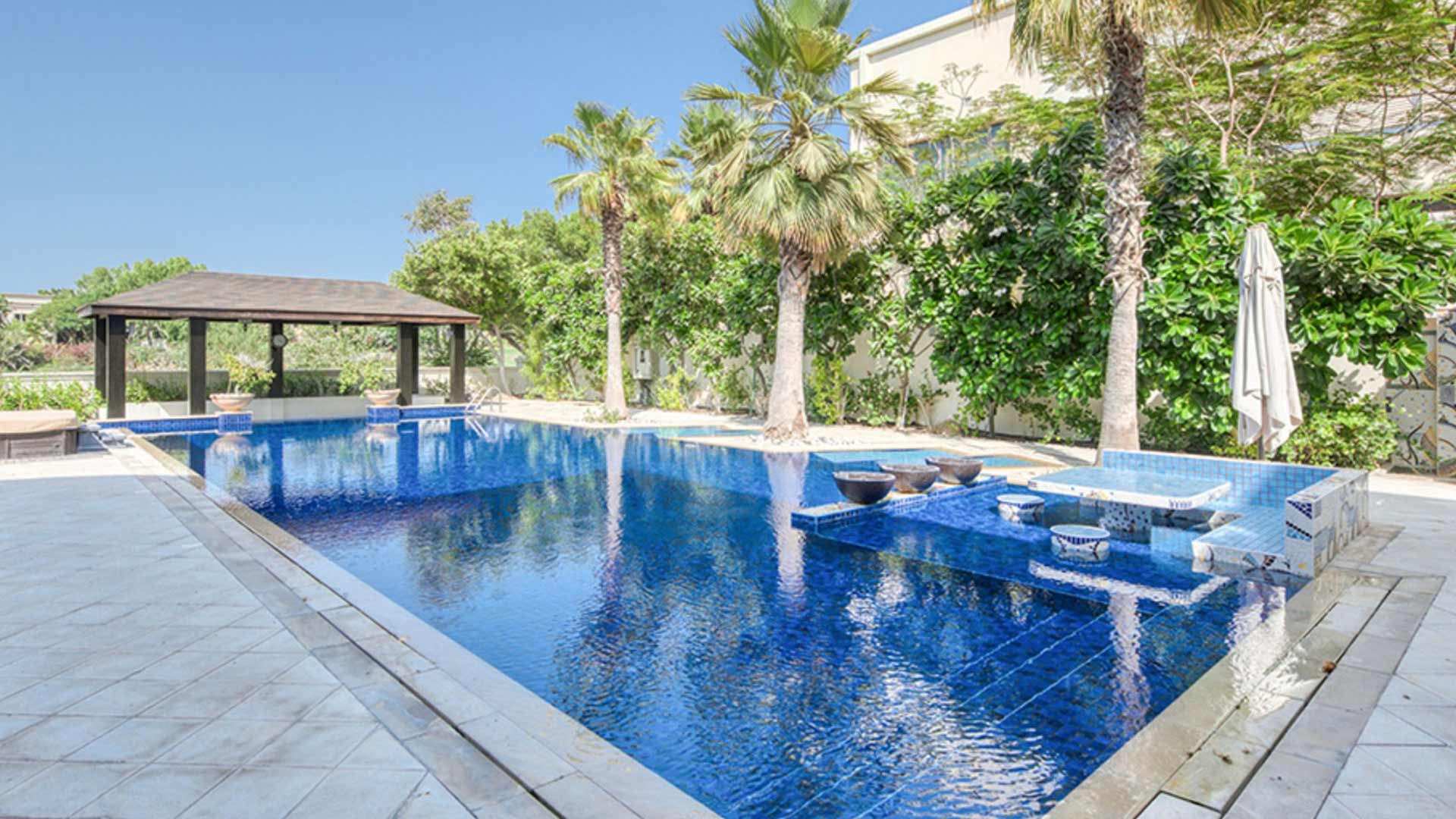 Villa in Emirates Hills, Dubai, UAE, 6 bedrooms, 2508 sq.m. No. 26506 - 8
