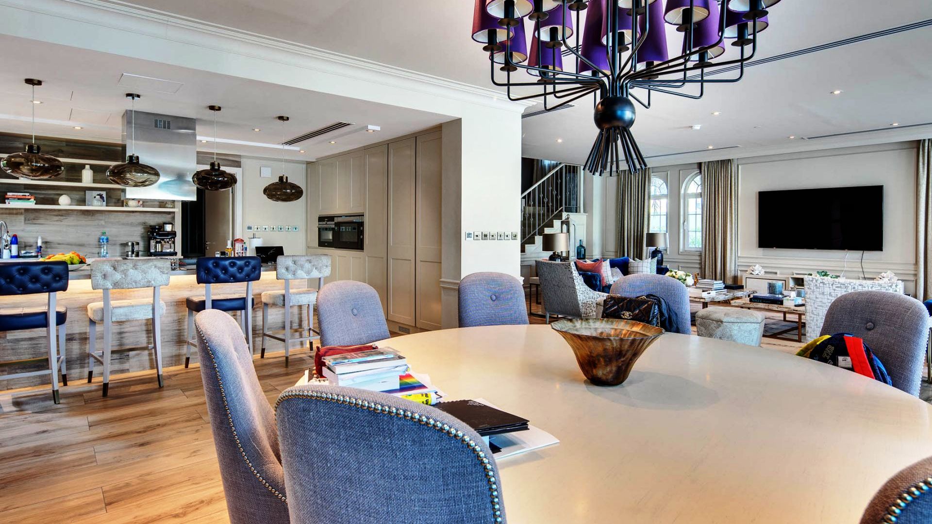 Villa in Jumeirah Park, Dubai, UAE, 4 bedrooms, 511 sq.m. No. 26605 - 1